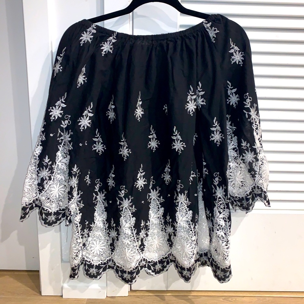 Black & White Boho Off Shoulder Tunic/ Cover Ip